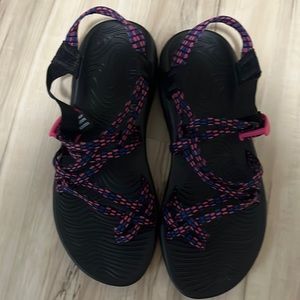 Chacos Women’s size 10 never worn!! brand new